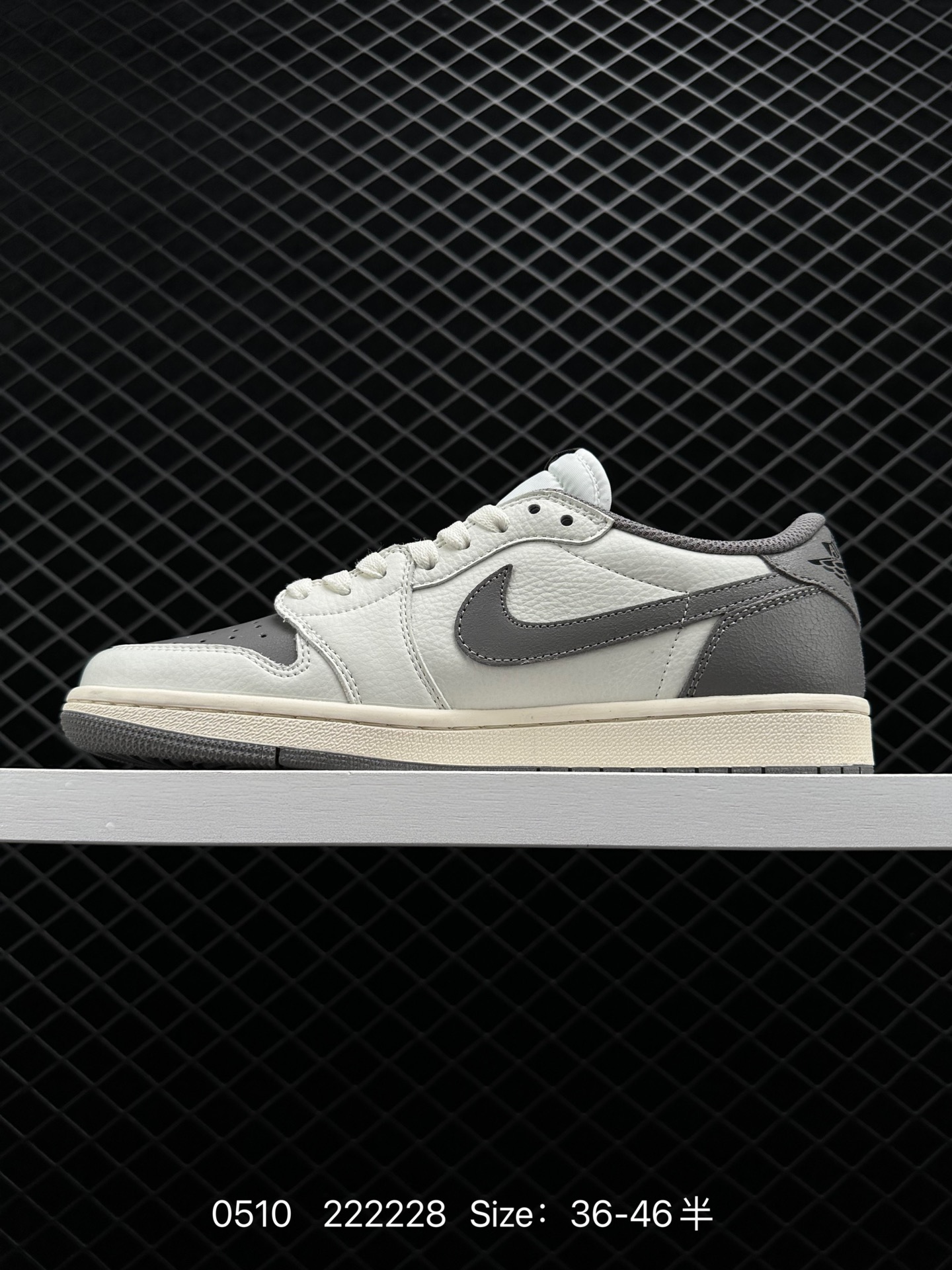 Air Jordan 1 Low AJ1